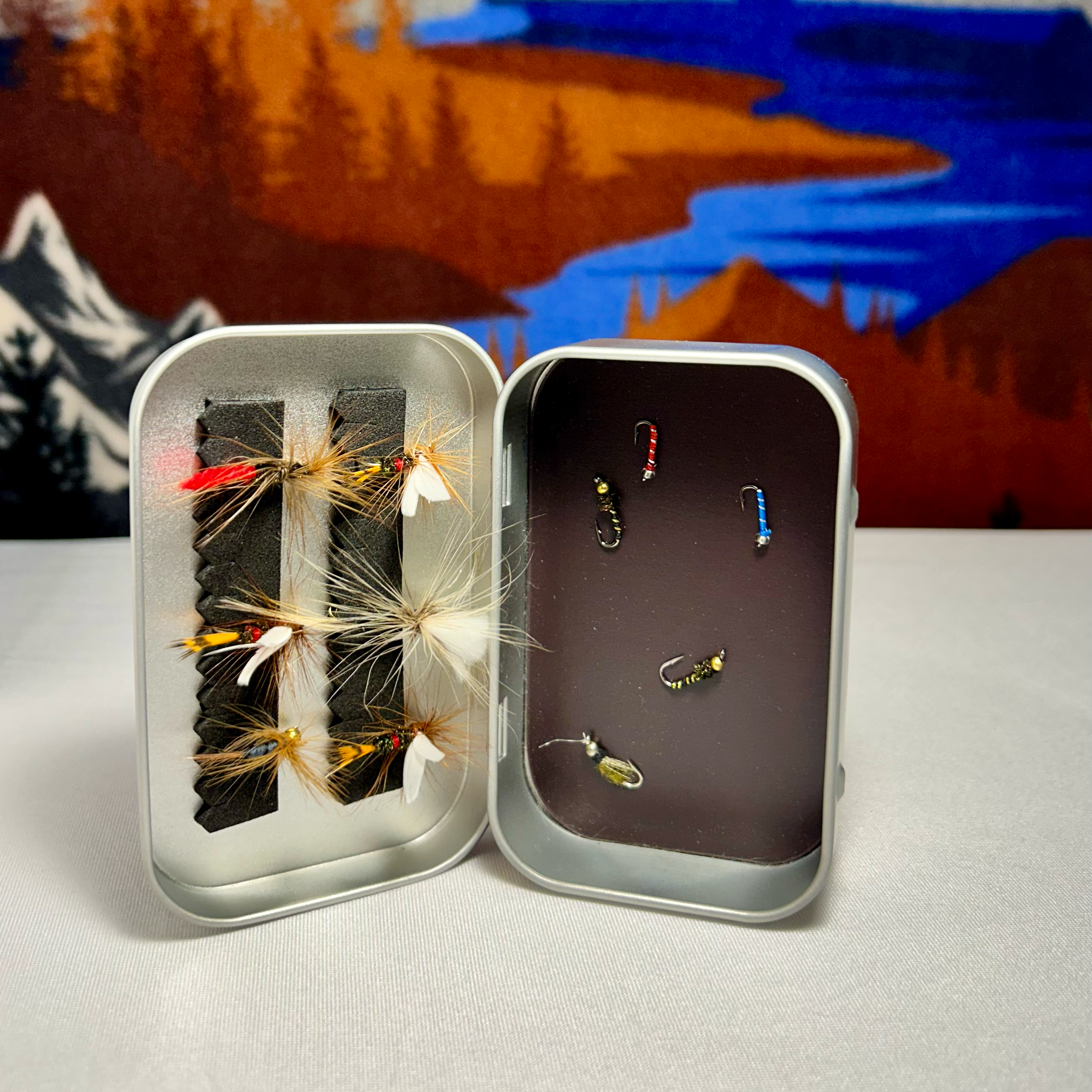 Tina - Magnetic Pocket Fly Storage