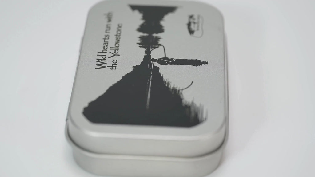 Tina - Magnetic Pocket Fly Storage